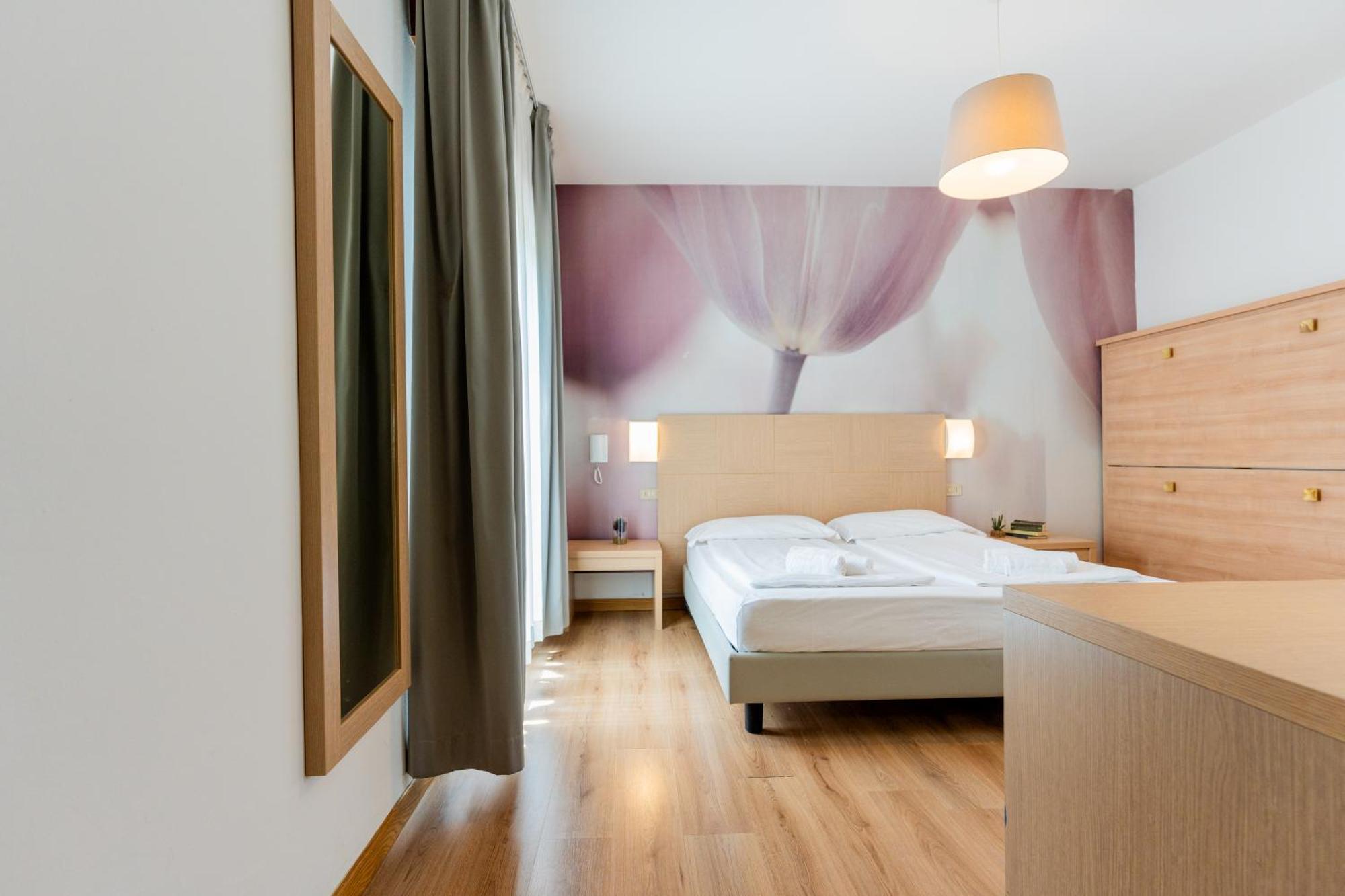 Hotel Regina Caorle Luaran gambar